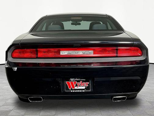 Black 2013 Dodge Challenger SXT