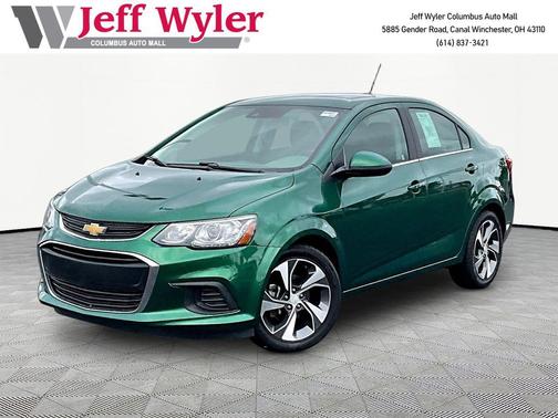 Ivy Metallic 2018 Chevrolet Sonic LT