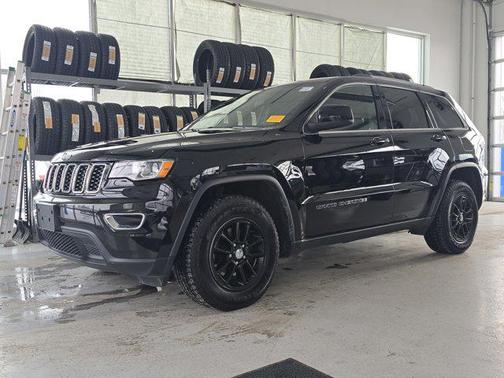 2020 Jeep Grand Cherokee Laredo