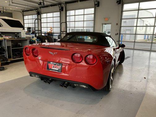 2006 Chevrolet Corvette Base