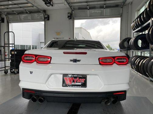 2021 Chevrolet Camaro RWD Coupe LT1