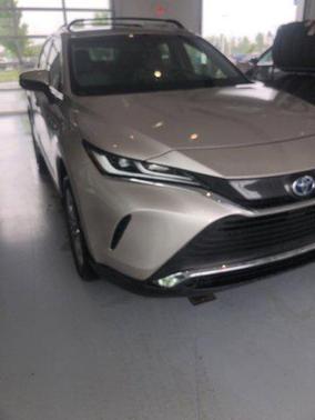 2022 Toyota Venza XLE
