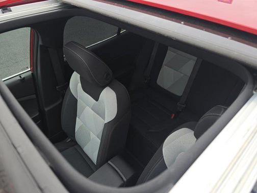 2026 Chevrolet Trax FWD 1RS