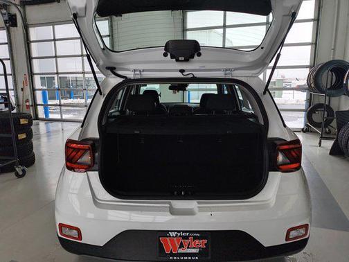 2024 Hyundai VENUE SE