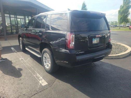Onyx Black 2016 GMC Yukon SLE