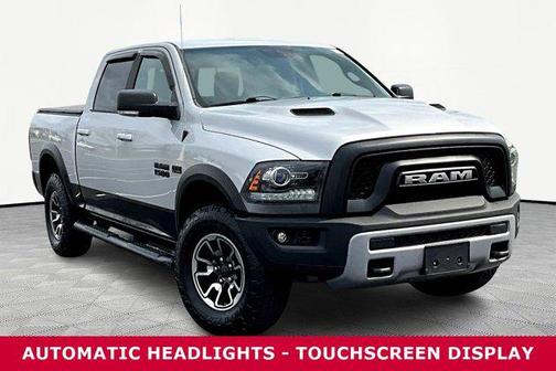 Bright Silver Metallic Clearcoat 2017 RAM 1500 Rebel