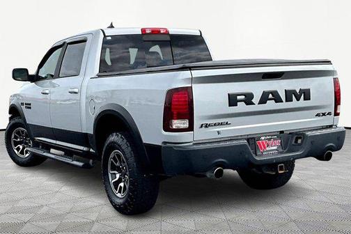 Bright Silver Metallic Clearcoat 2017 RAM 1500 Rebel