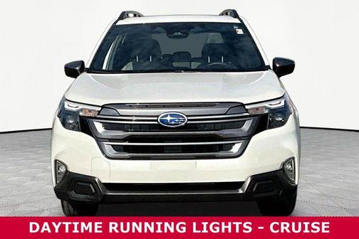 Crystal White Pearl 2025 Subaru Forester Premium