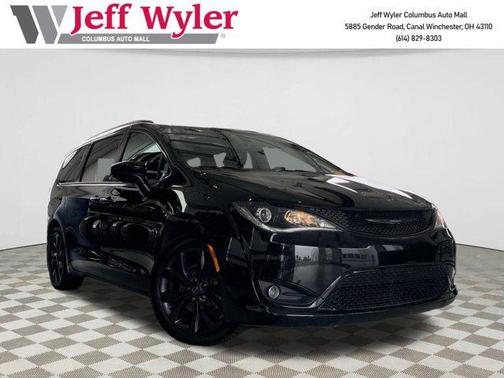 2019 Chrysler Pacifica Touring-L Plus