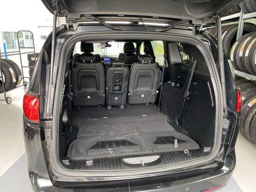 2019 Chrysler Pacifica Touring-L Plus