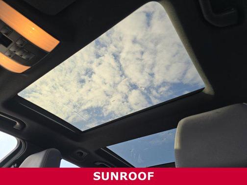 2016 Mercedes-Benz E-Class 4MATIC