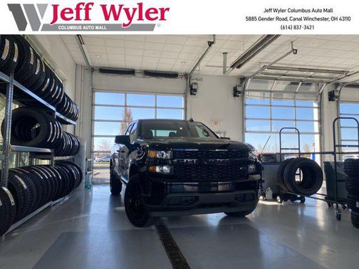 2020 Chevrolet Silverado 1500 Custom