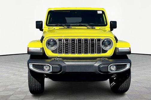 2024 Jeep Wrangler 4-Door Sahara 4x4