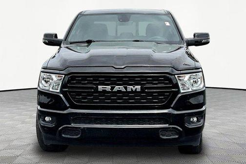 Diamond Black Crystal Pearlcoat 2024 RAM 1500 Big Horn/Lone Star
