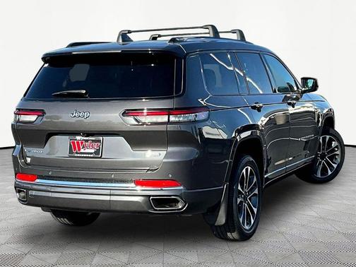 Baltic Gray Metallic Clearcoat 2021 Jeep Grand Cherokee L Overland