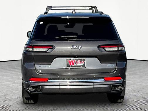 Baltic Gray Metallic Clearcoat 2021 Jeep Grand Cherokee L Overland
