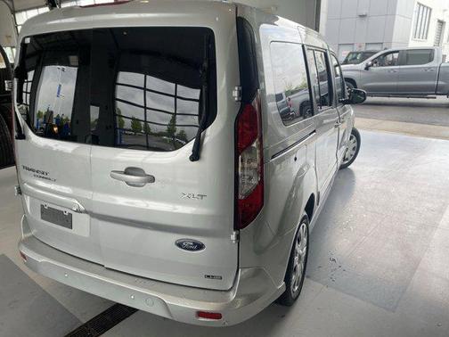 2022 Ford Transit Connect XLT