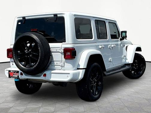 Bright White Clearcoat 2021 Jeep Wrangler Unlimited 4xe Sahara High Altitude