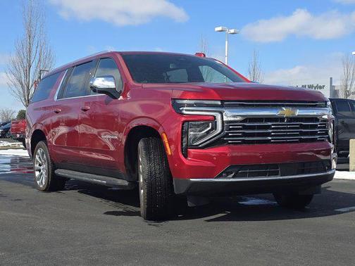 2025 Chevrolet Suburban Premier