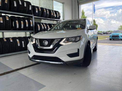 2018 Nissan Rogue S