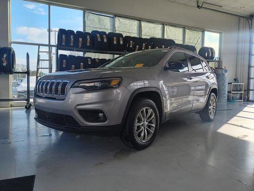 2022 Jeep Cherokee Latitude Lux