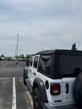 Bright White Clearcoat 2018 Jeep Wrangler Unlimited Sport