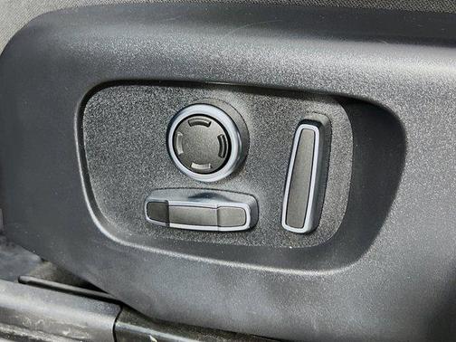 2022 Land Rover Discovery Sport S R-Dynamic