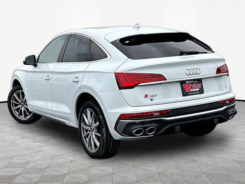 Glacier White Metallic 2022 Audi SQ5 3.0T Premium