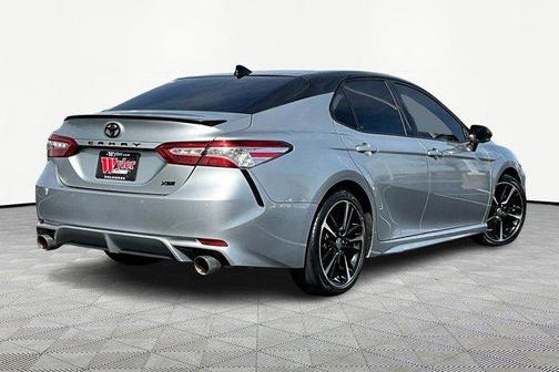 Celestial Silver/Midnight Black Metallic 2020 Toyota Camry XSE
