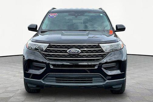 AGATE BLACK METALLIC 2022 Ford Explorer XLT