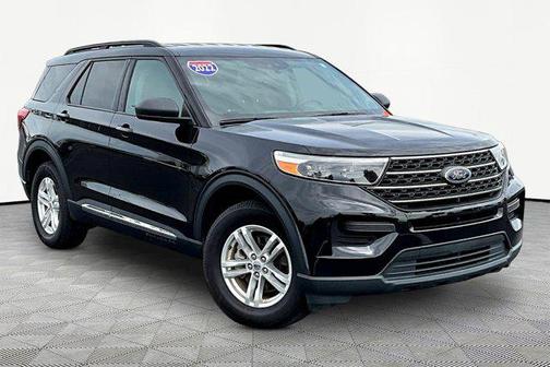 AGATE BLACK METALLIC 2022 Ford Explorer XLT