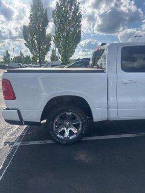 Bright White Clearcoat 2025 RAM 1500 Big Horn/Lone Star