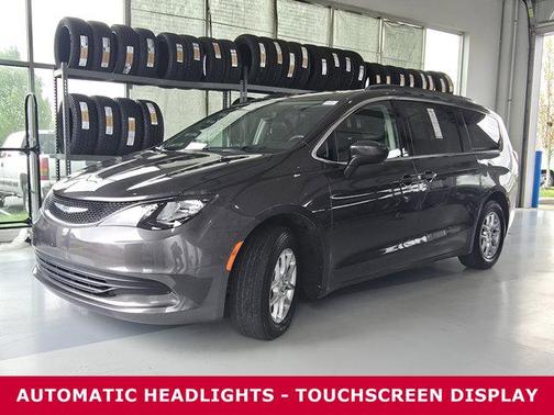 2020 Chrysler Voyager LXI