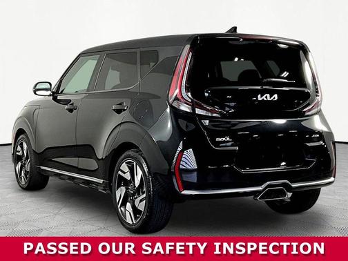 Fusion Black 2023 Kia Soul GT-Line