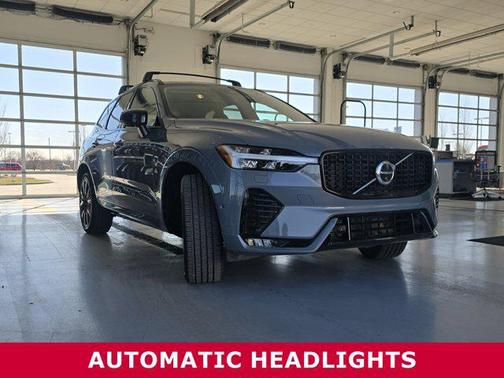 2024 Volvo XC60 B5 Plus Dark Theme