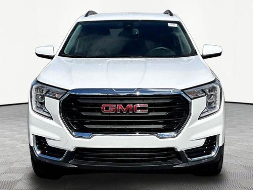 Summit White 2024 GMC Terrain SLE