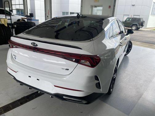 2021 Kia K5 GT-Line
