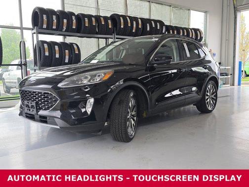 2020 Ford Escape Titanium
