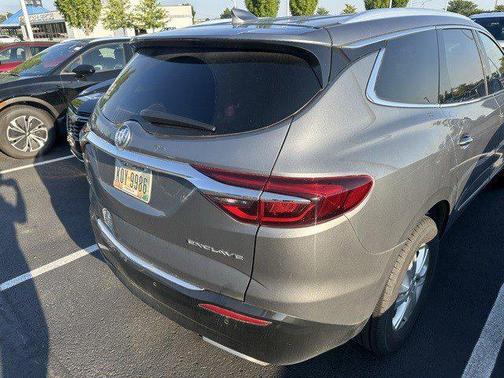 2018 Buick Enclave Essence