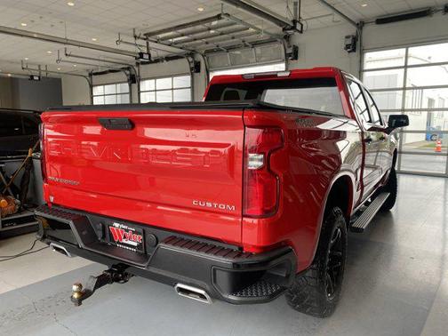 2020 Chevrolet Silverado 1500 Custom Trail Boss