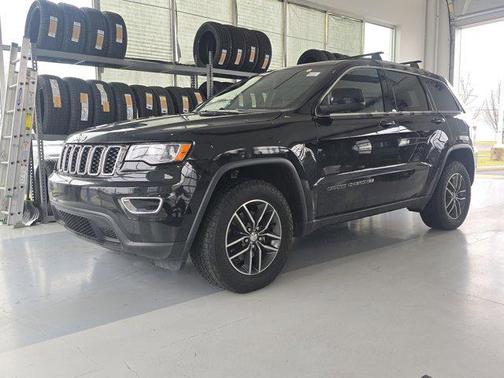 2018 Jeep Grand Cherokee Laredo E