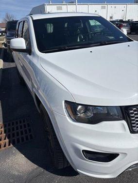 2017 Jeep Grand Cherokee Altitude