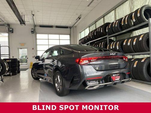 2022 Kia K5 LXS