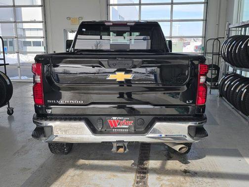 2024 Chevrolet Silverado 2500 LT