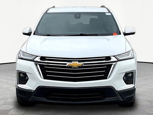 Summit White 2023 Chevrolet Traverse LT Cloth
