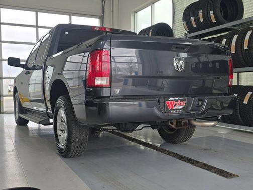 2017 RAM 1500 Express