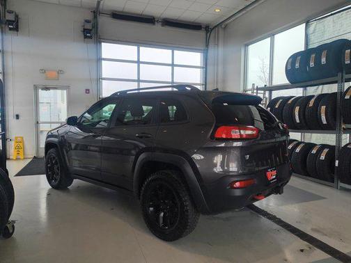 2016 Jeep Cherokee Trailhawk
