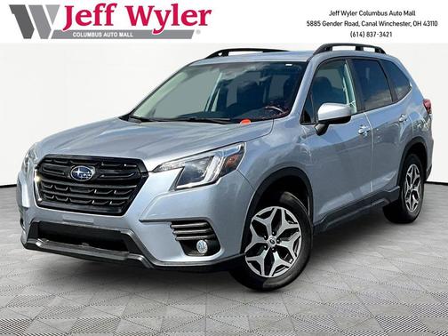 Ice Silver Metallic 2023 Subaru Forester Premium