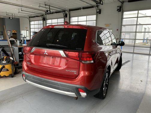 2017 Mitsubishi Outlander SE