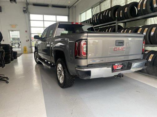 2017 GMC Sierra 1500 SLT